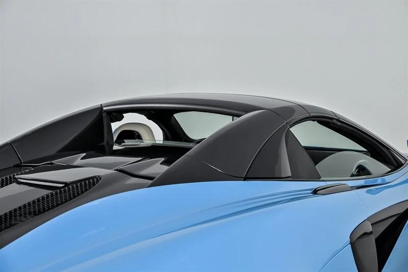 2018 McLaren 570S Spider - Image 21 of 31