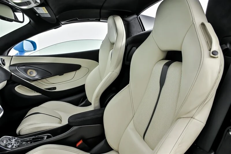 2018 McLaren 570S Spider - Image 26 of 31