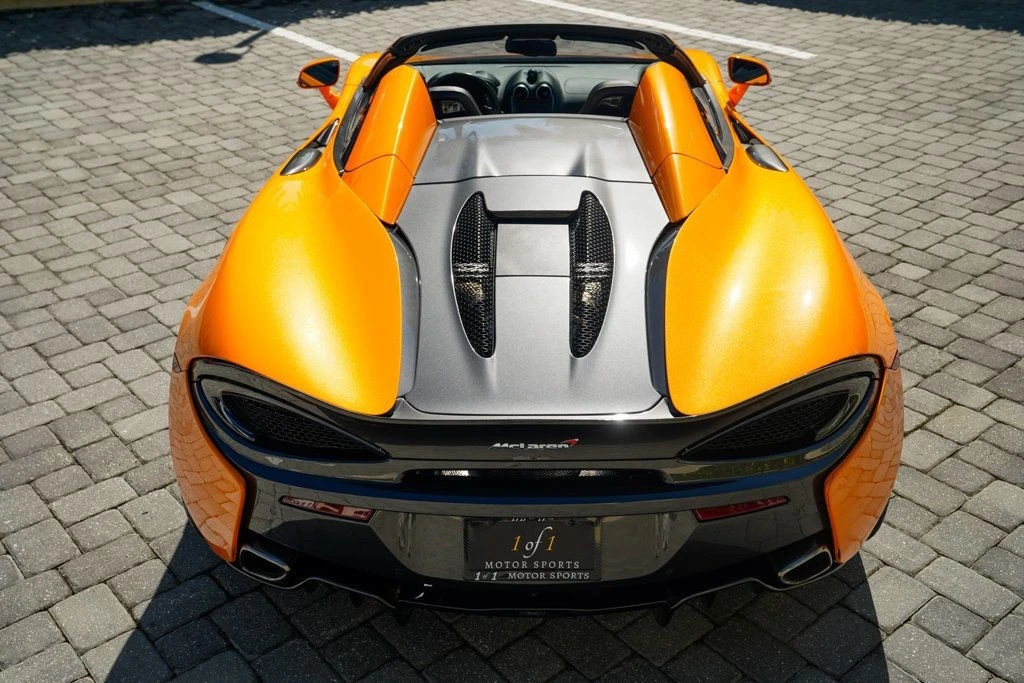 2018 McLaren 570S Spider - Image 19 of 21