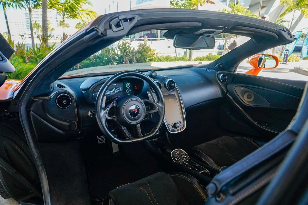 2018 McLaren 570S Spider - Image 3 of 21