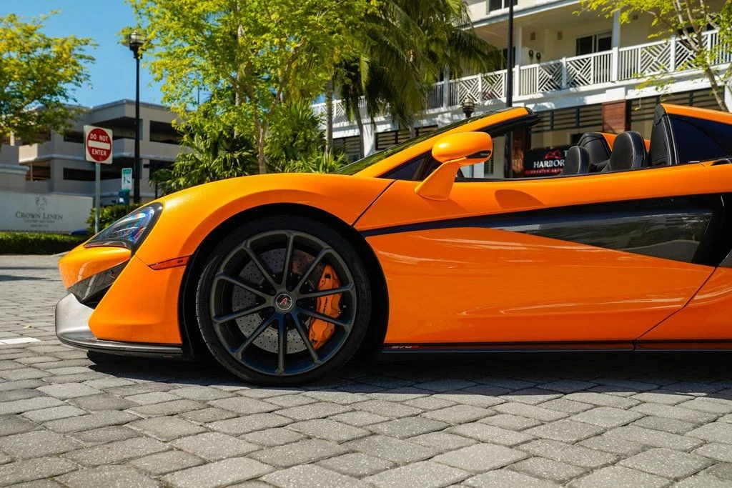 2018 McLaren 570S Spider - Image 12 of 21