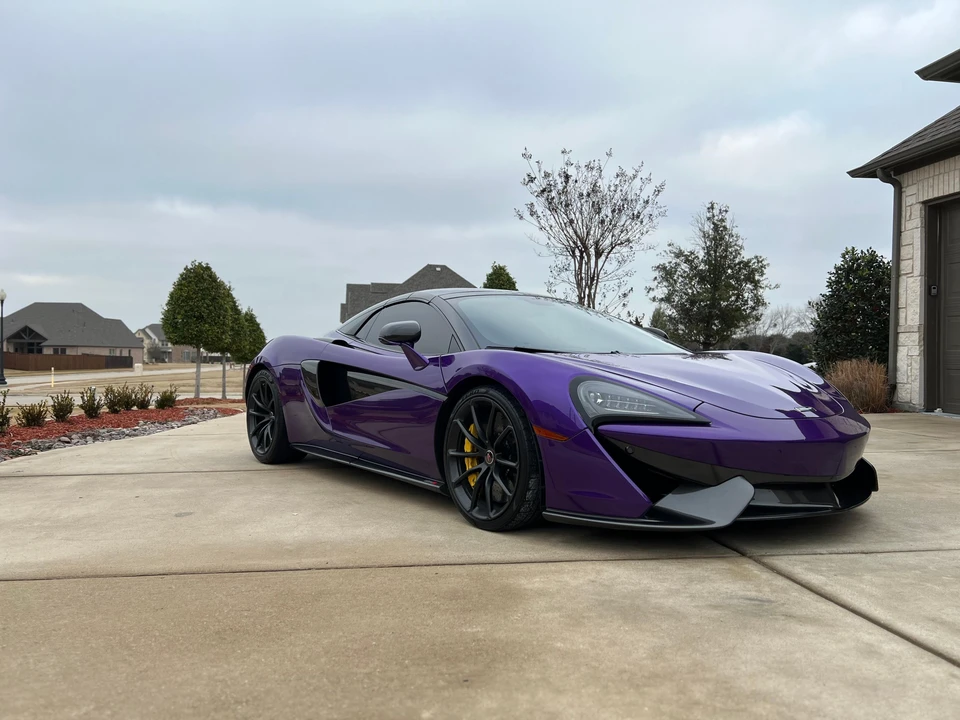 2018 McLaren 570S Spider - Image 16 of 31
