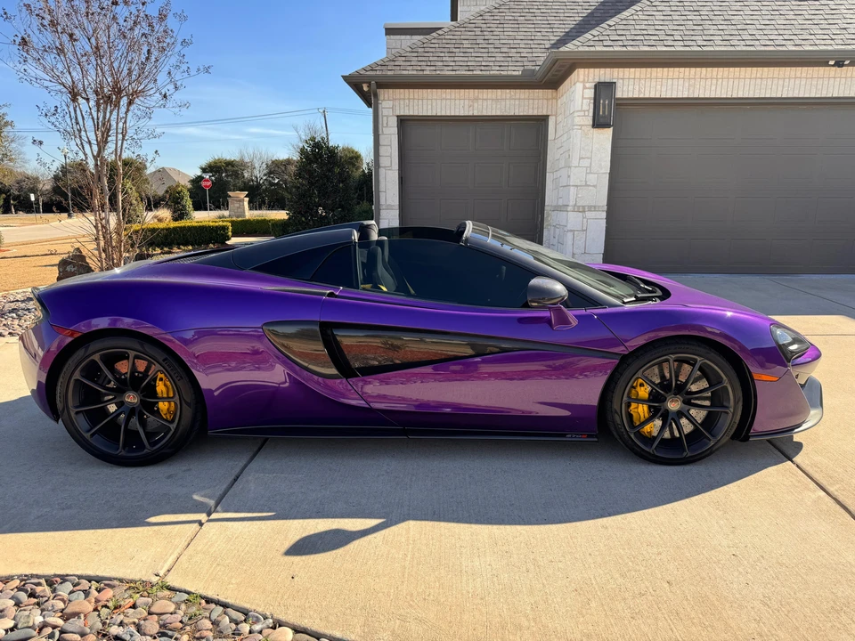 2018 McLaren 570S Spider - Image 15 of 31