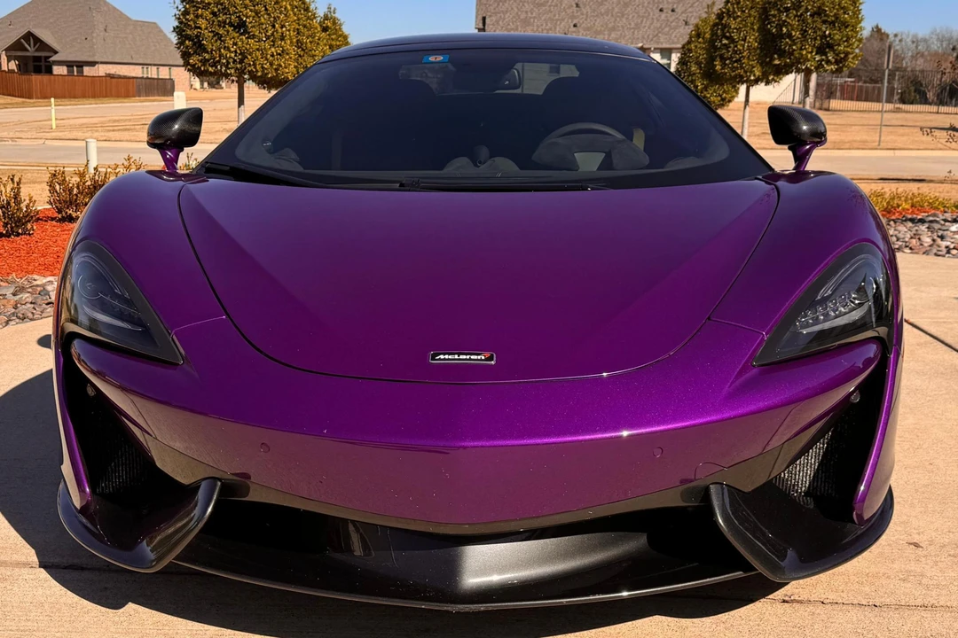 2018 McLaren 570S Spider - Image 2 of 31