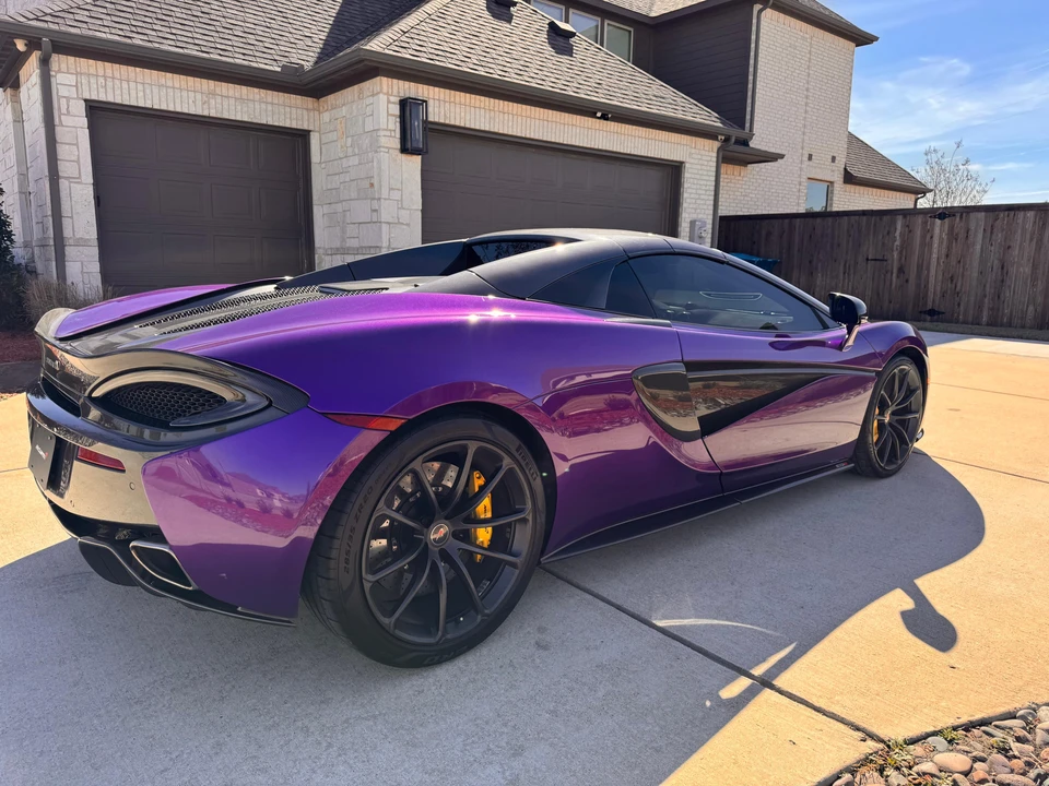 2018 McLaren 570S Spider - Image 13 of 31
