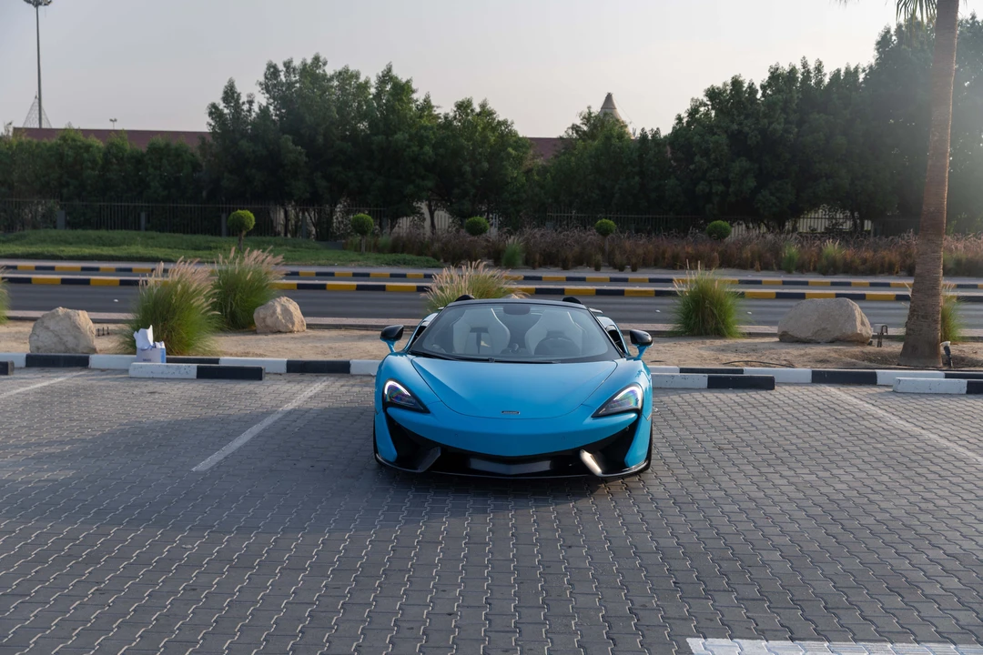 2018 McLaren 570S Spider - Image 11 of 31