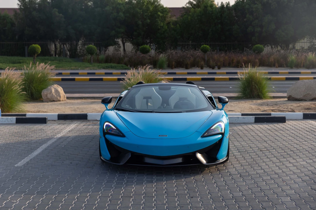 2018 McLaren 570S Spider - Image 2 of 31
