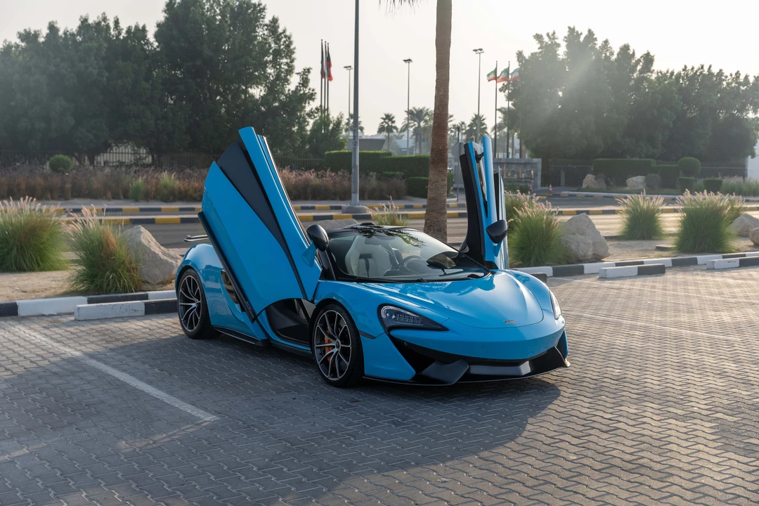2018 McLaren 570S Spider - Image 26 of 31