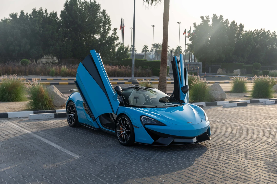 2018 McLaren 570S Spider - Image 27 of 31