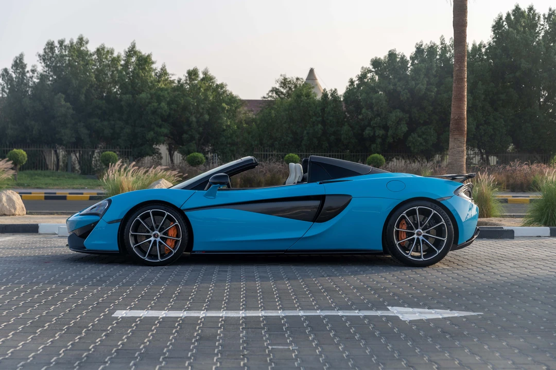 2018 McLaren 570S Spider - Image 30 of 31