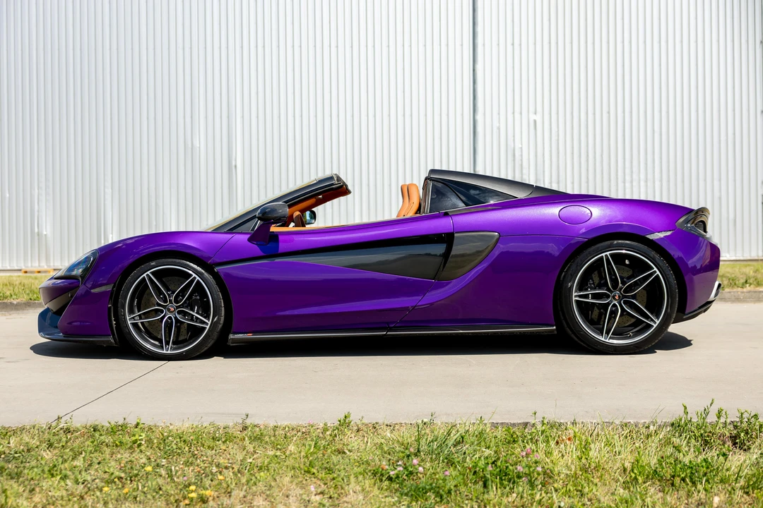 2018 McLaren 570S Spider - Image 4 of 31