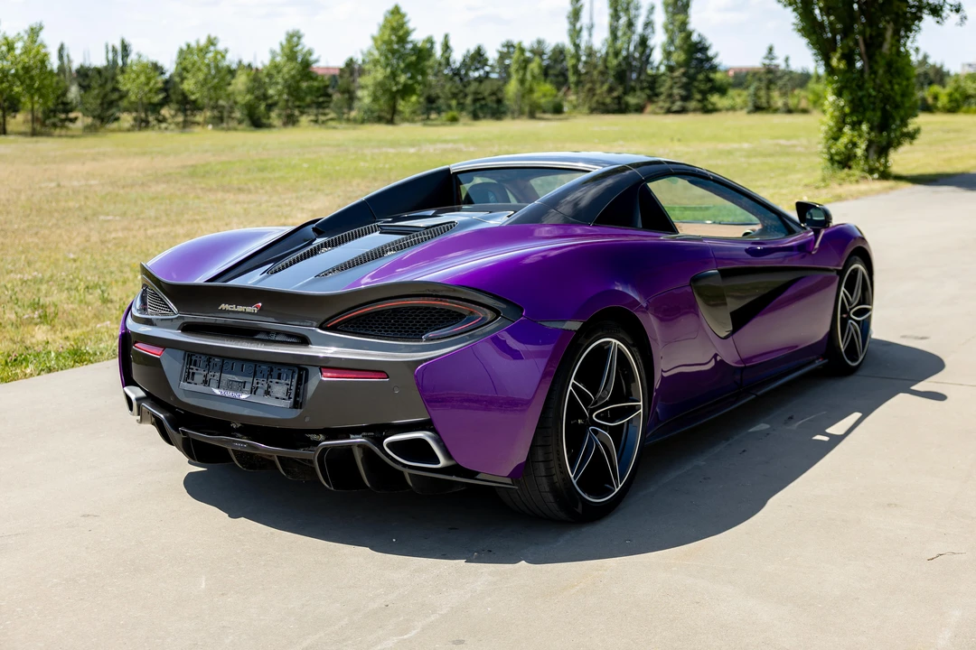 2018 McLaren 570S Spider - Image 7 of 31