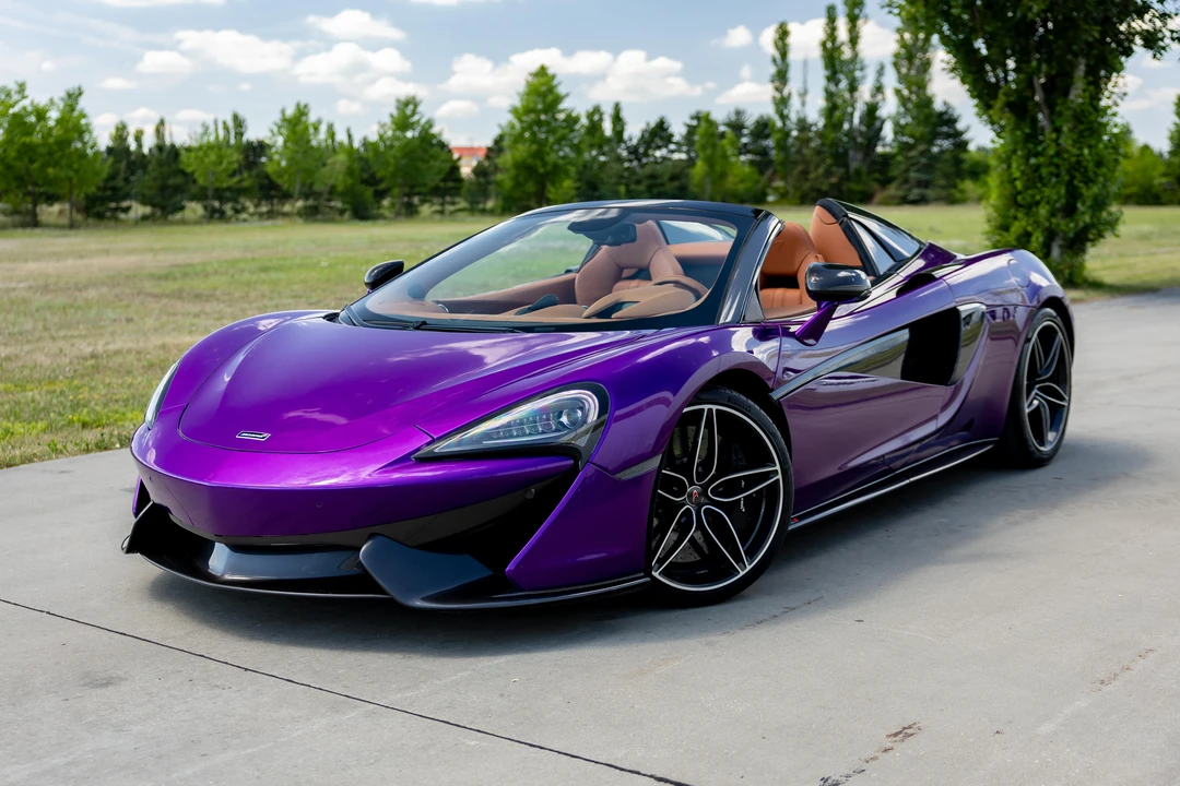 2018 McLaren 570S Spider - Image 26 of 31