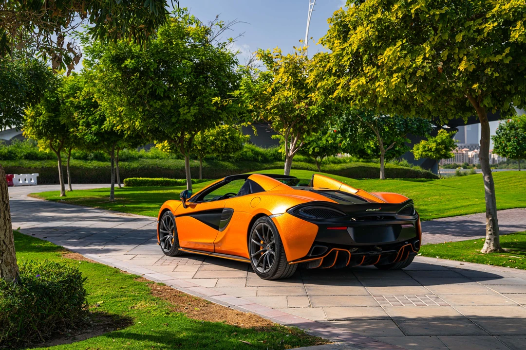2018 McLaren 570S Spider - Image 11 of 31