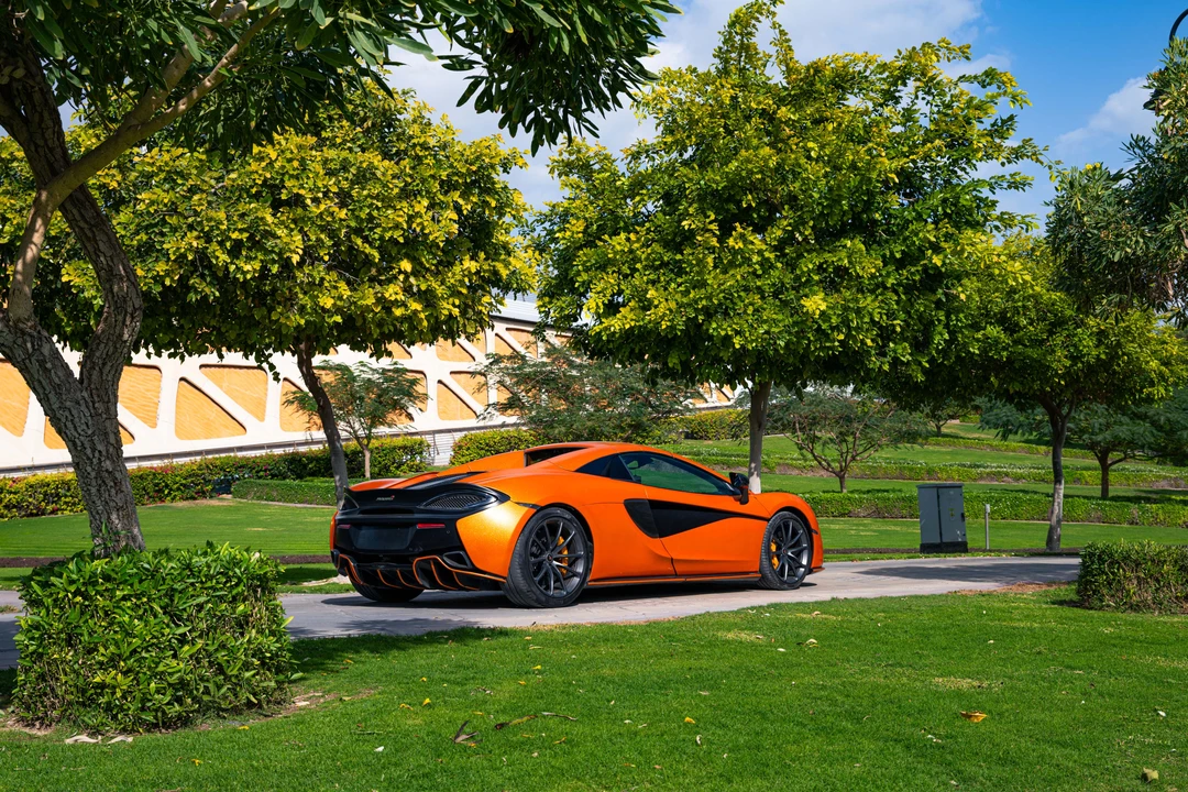 2018 McLaren 570S Spider - Image 22 of 31