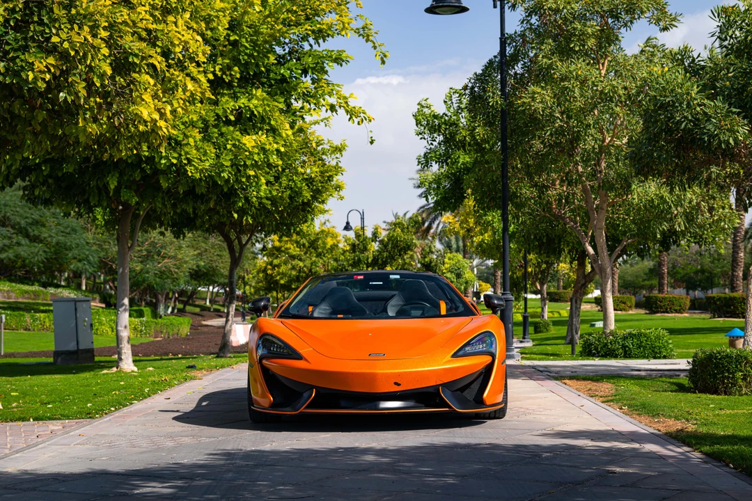 2018 McLaren 570S Spider - Image 2 of 31