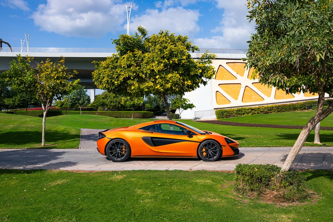 2018 McLaren 570S Spider - Image 25 of 31