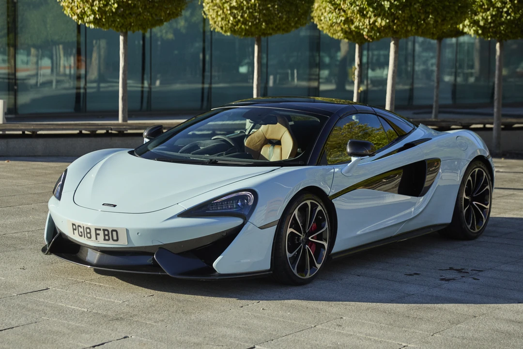 2018 McLaren 570S Spider - Image 3 of 31