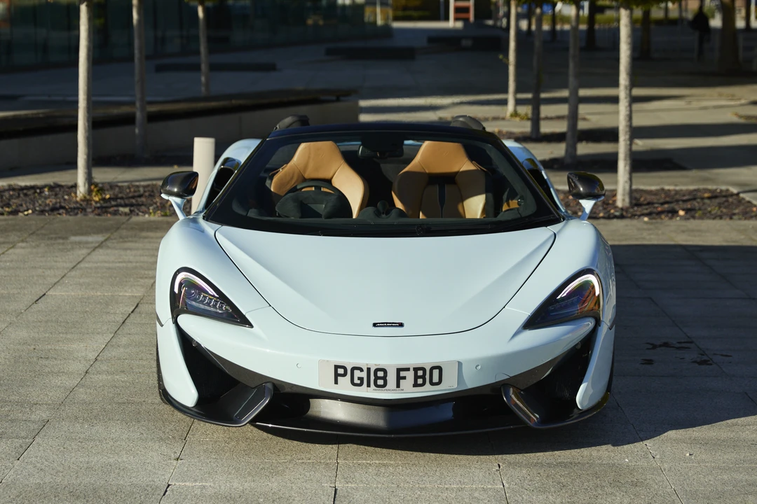 2018 McLaren 570S Spider - Image 10 of 31