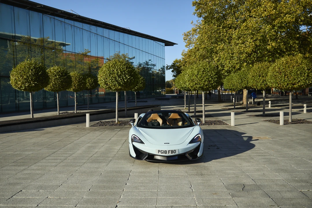 2018 McLaren 570S Spider - Image 19 of 31