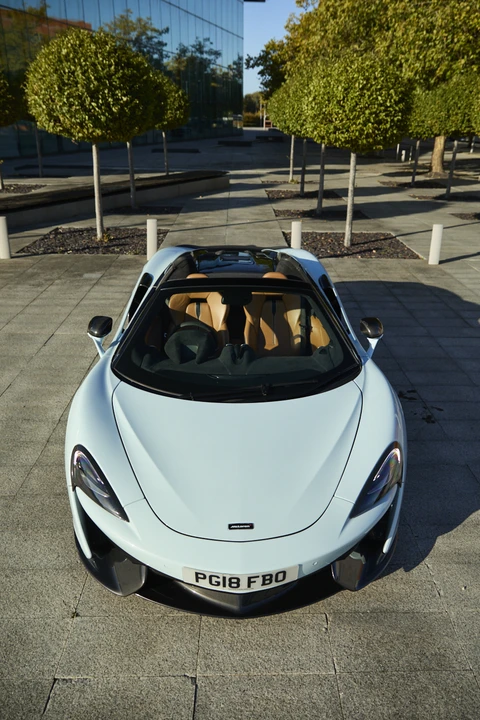 2018 McLaren 570S Spider - Image 28 of 31