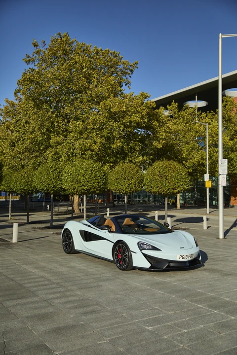 2018 McLaren 570S Spider - Image 30 of 31