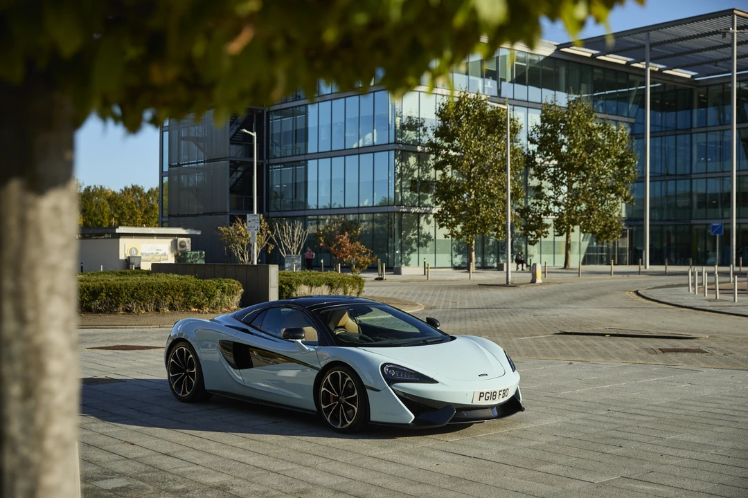 2018 McLaren 570S Spider - Image 22 of 31