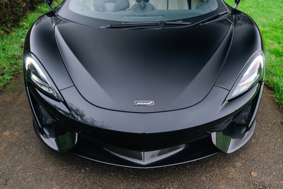 2018 McLaren 570S Spider - Image 19 of 31