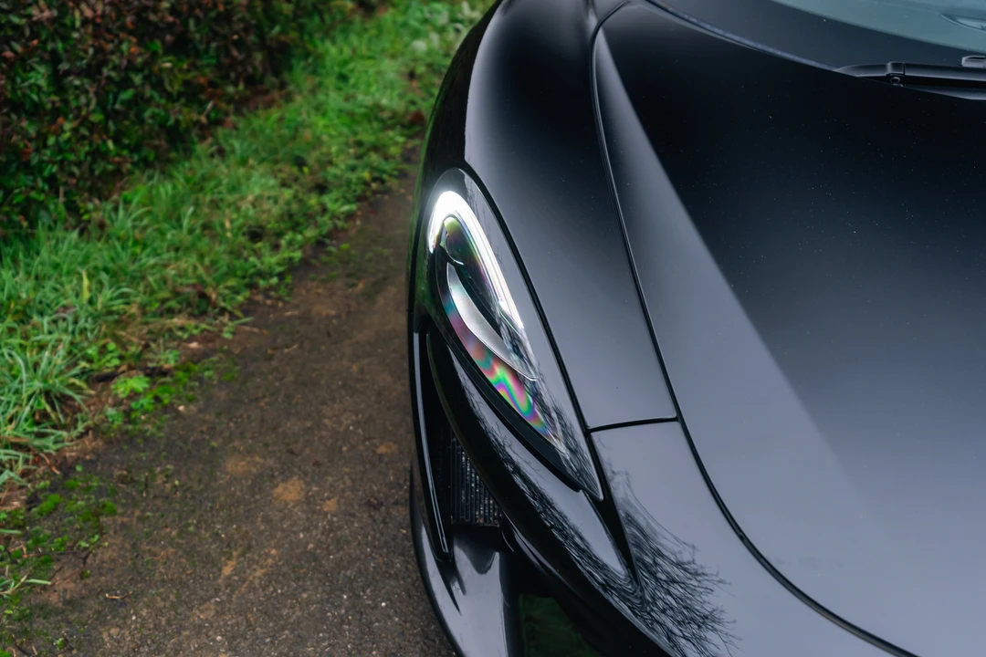 2018 McLaren 570S Spider - Image 22 of 31