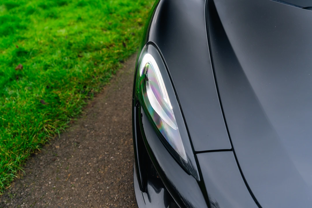 2018 McLaren 570S Spider - Image 26 of 31