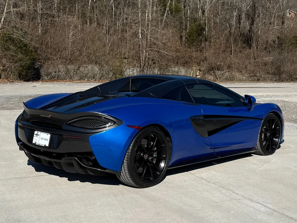 2018 McLaren 570S - Image 16 of 21