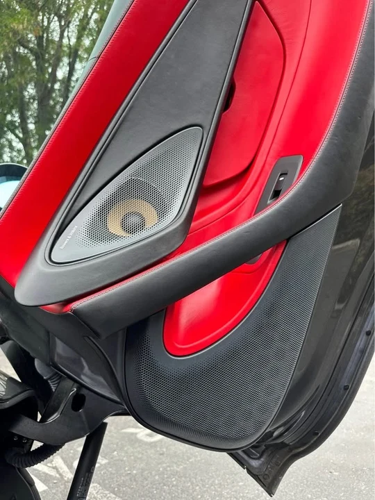 2018 McLaren 570S Spider - Image 3 of 9