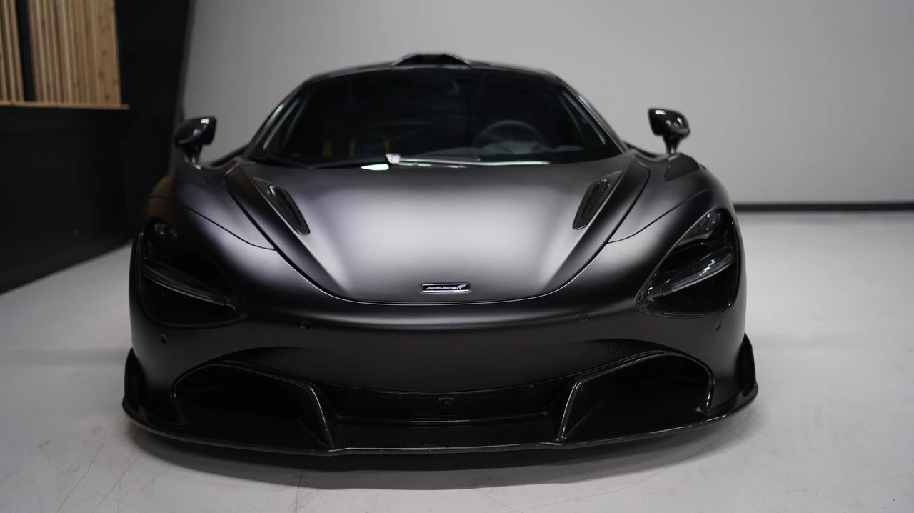 2018 McLaren 720S - Image 13 of 21