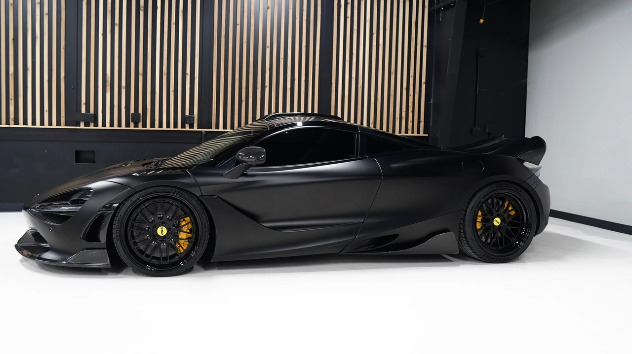 2018 McLaren 720S - Image 5 of 21