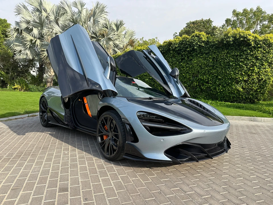 2018 McLaren 720S - Image 2 of 6