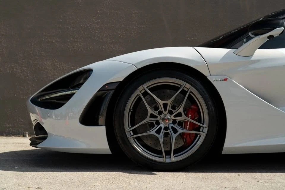 2018 McLaren 720S - Image 12 of 20