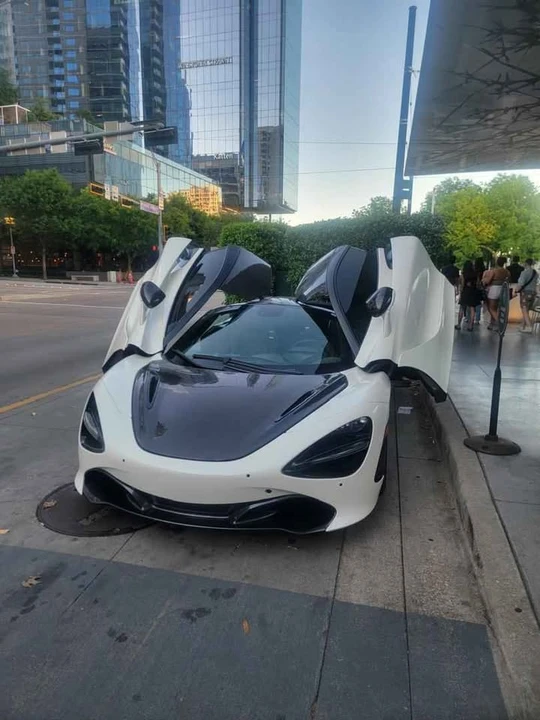 2018 McLaren 720S - Image 3 of 5