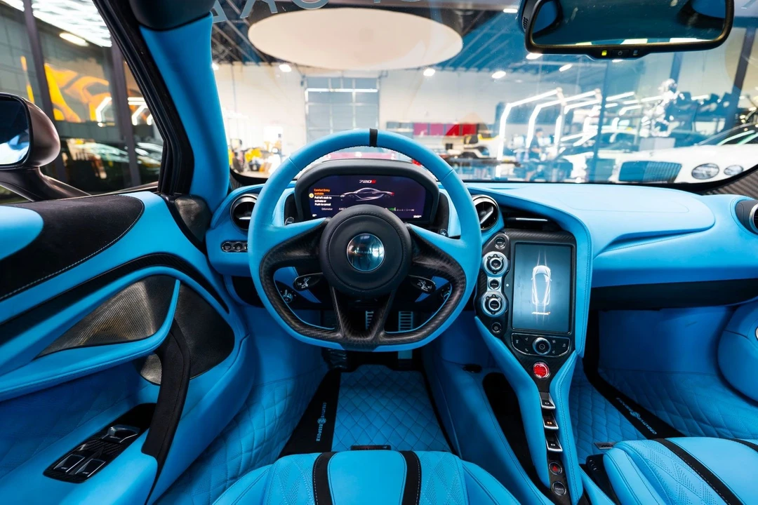 2018 McLaren 720S - Image 7 of 12