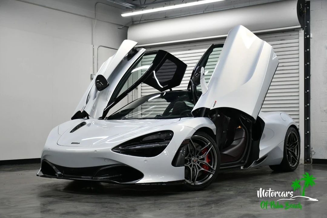 2018 McLaren 720S - Image 2 of 31