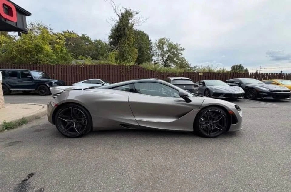 2018 McLaren 720S - Image 5 of 10