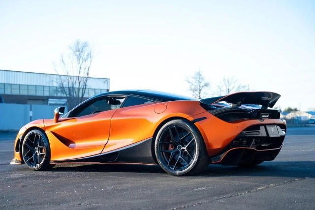 2018 McLaren 720S - Image 11 of 16
