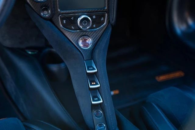 2018 McLaren 720S - Image 16 of 16