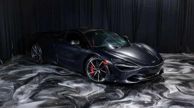 2018 McLaren 720S - Image 2 of 23