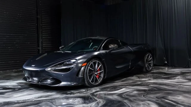 2018 McLaren 720S - Image 13 of 23