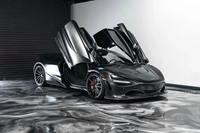 2018 McLaren 720S - Image 7 of 21