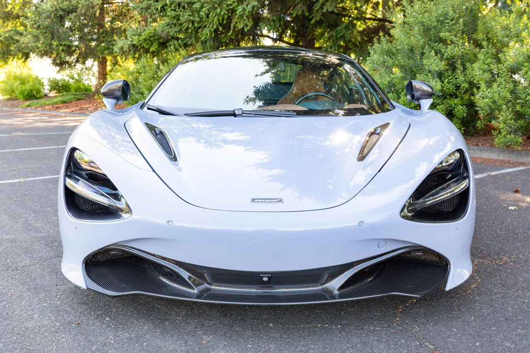2018 McLaren 720S - Image 2 of 31