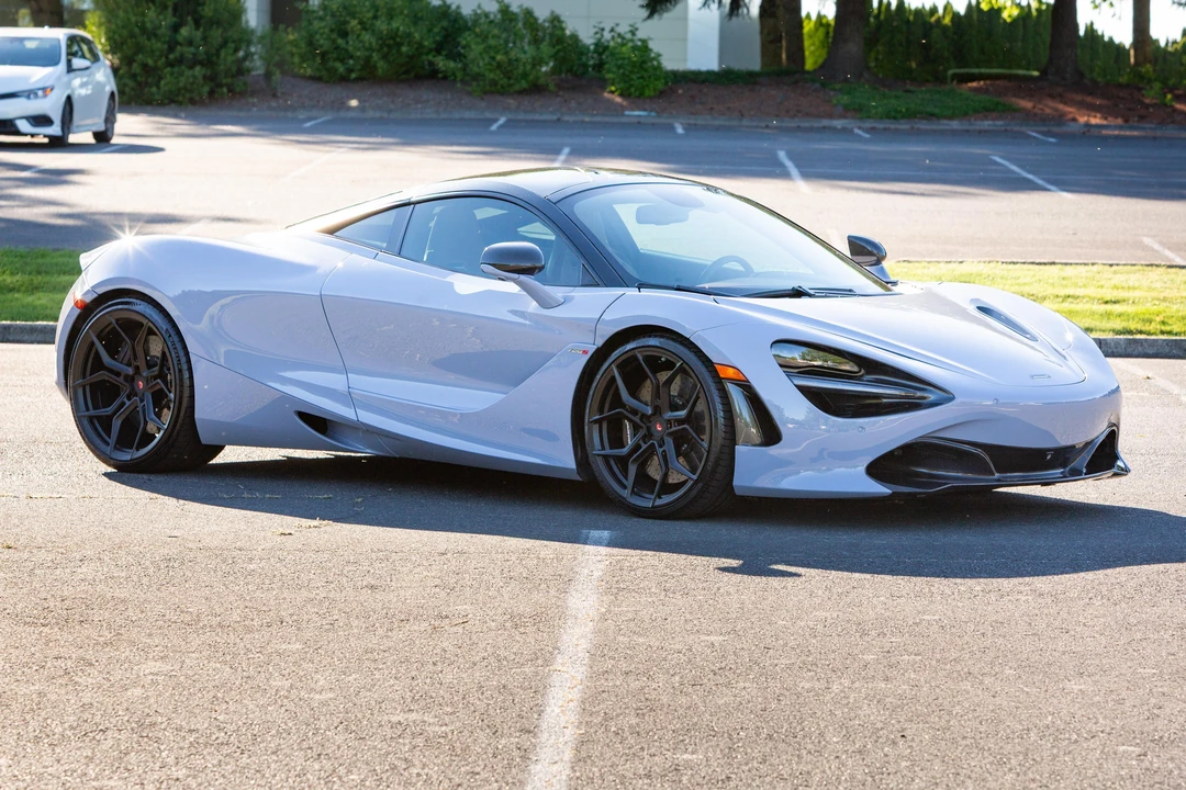 2018 McLaren 720S - Image 9 of 31