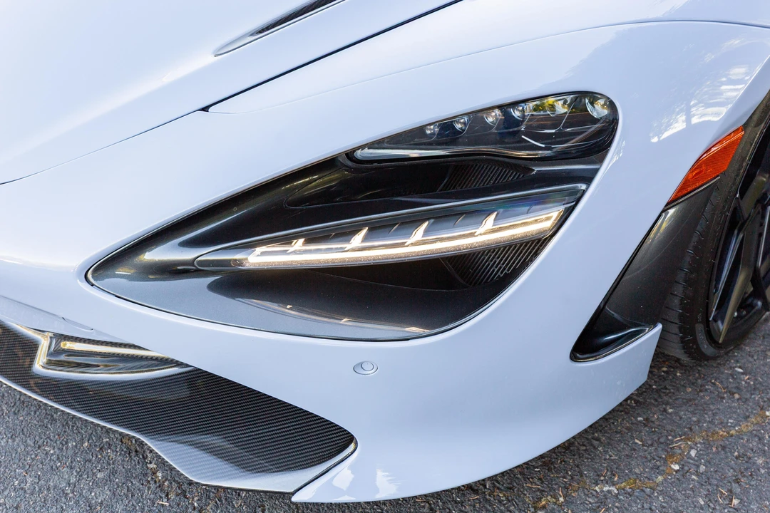 2018 McLaren 720S - Image 15 of 31