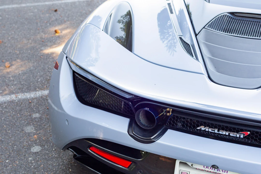 2018 McLaren 720S - Image 18 of 31
