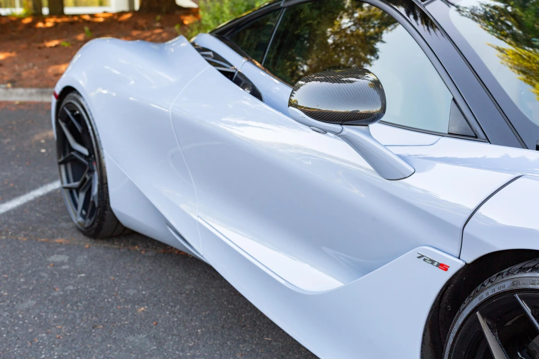 2018 McLaren 720S - Image 28 of 31
